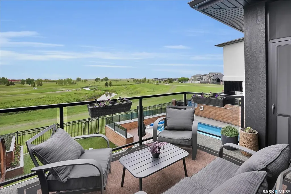 308 Brookview Drive Regina SK S4Y 0B2