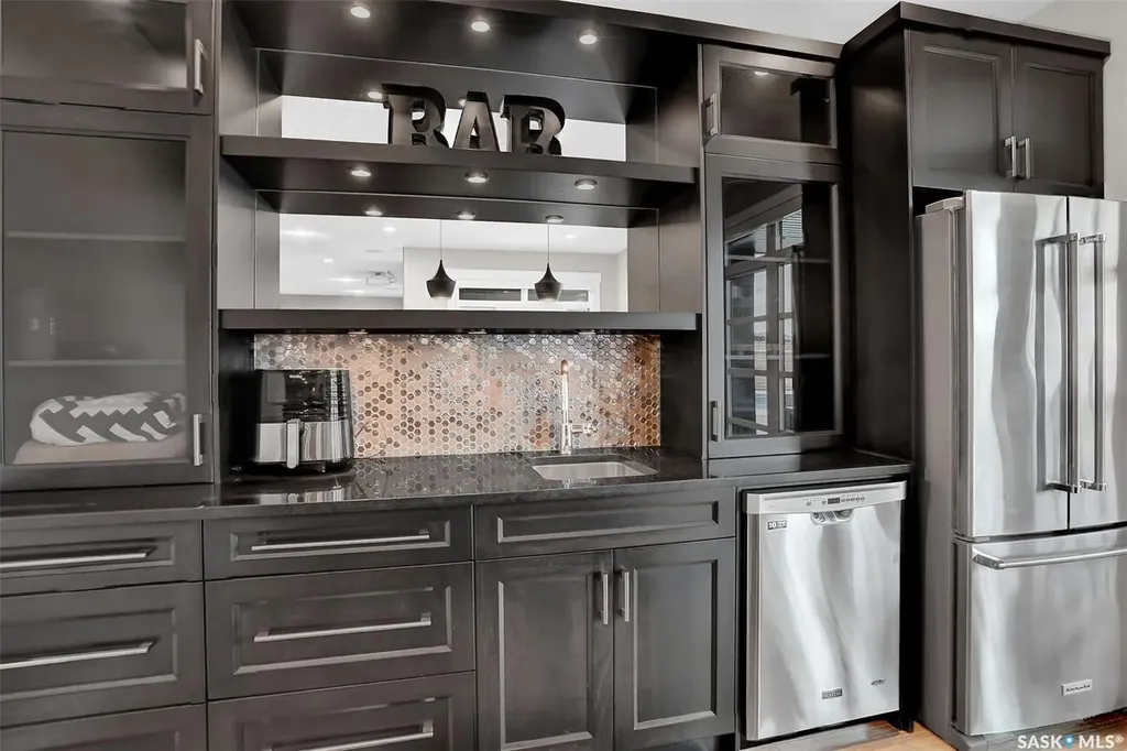 308 Brookview Drive Regina SK S4Y 0B2