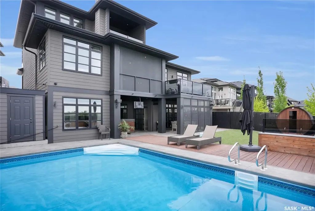 308 Brookview Drive Regina SK S4Y 0B2