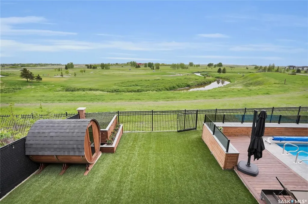 308 Brookview Drive Regina SK S4Y 0B2