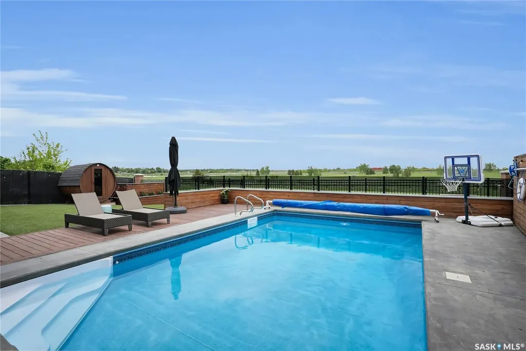308 Brookview Drive Regina SK S4Y 0B2