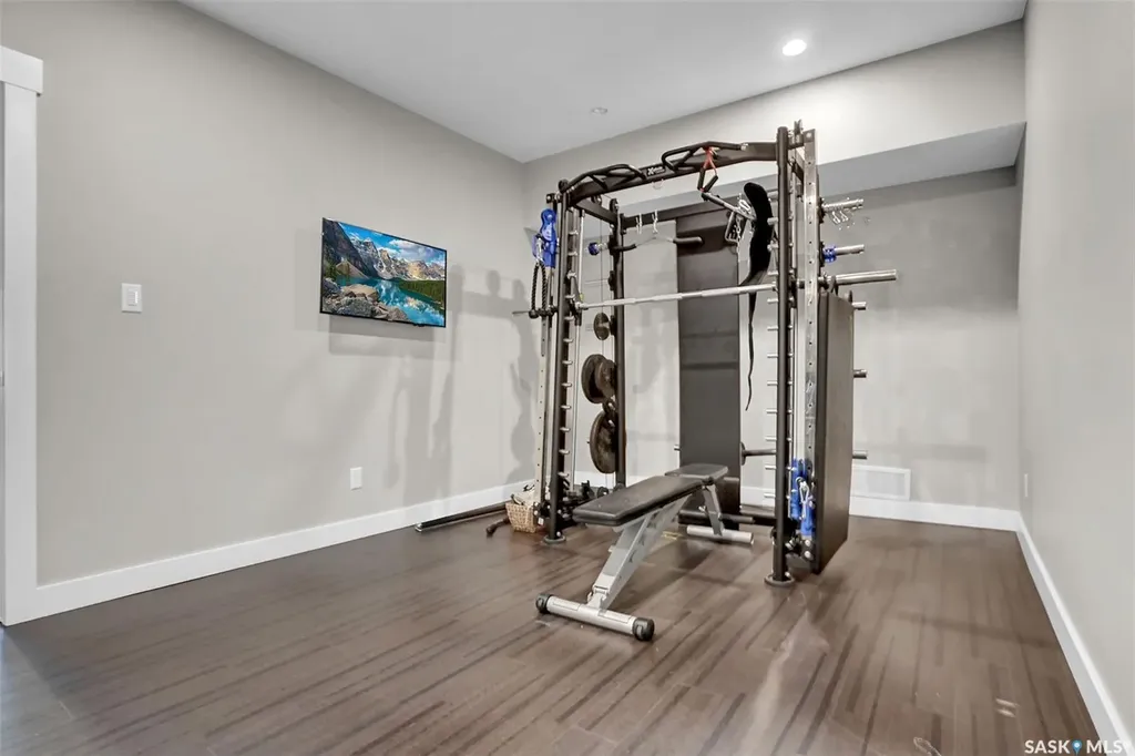 308 Brookview Drive Regina SK S4Y 0B2