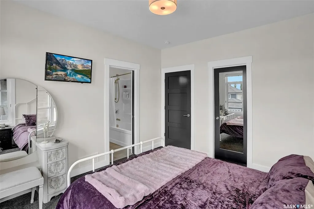 308 Brookview Drive Regina SK S4Y 0B2