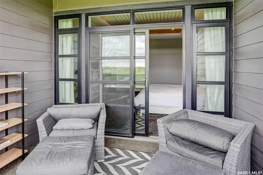 308 Brookview Drive Regina SK S4Y 0B2