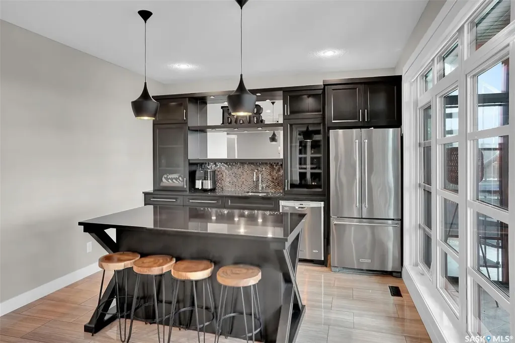 308 Brookview Drive Regina SK S4Y 0B2