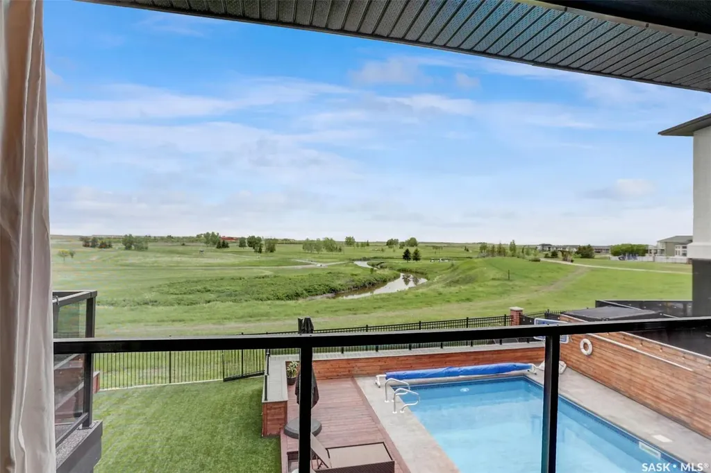 308 Brookview Drive Regina SK S4Y 0B2