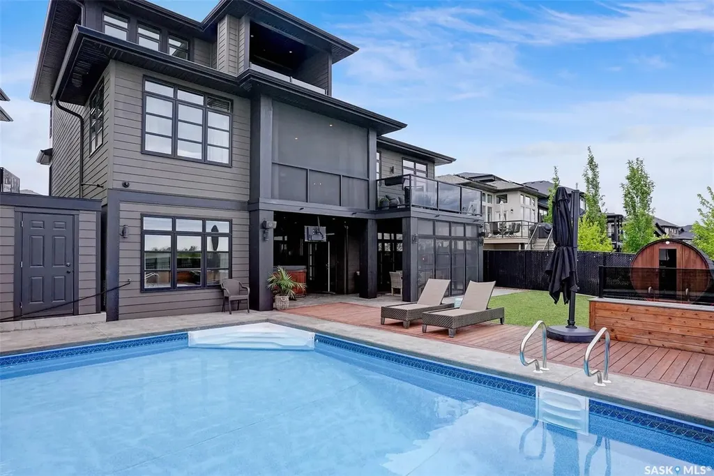 308 Brookview Drive Regina SK S4Y 0B2