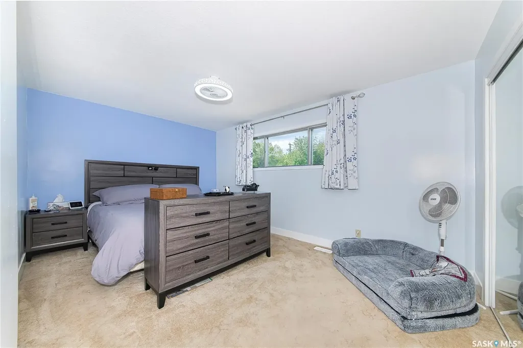 1313 N Avenue S Saskatoon SK S7M 2R2