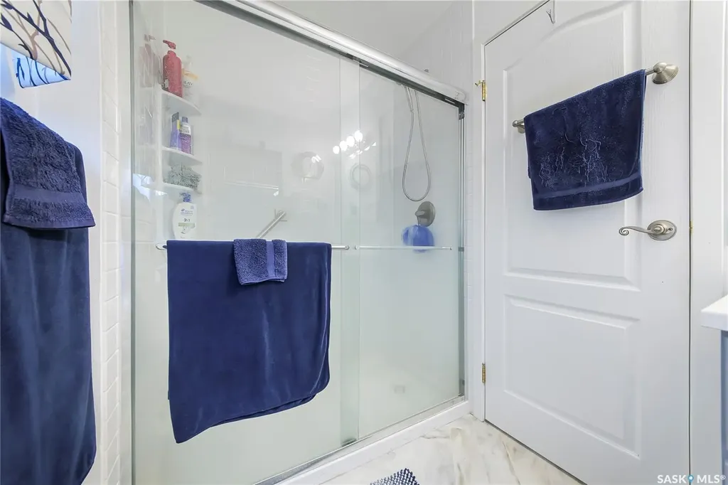 1313 N Avenue S Saskatoon SK S7M 2R2