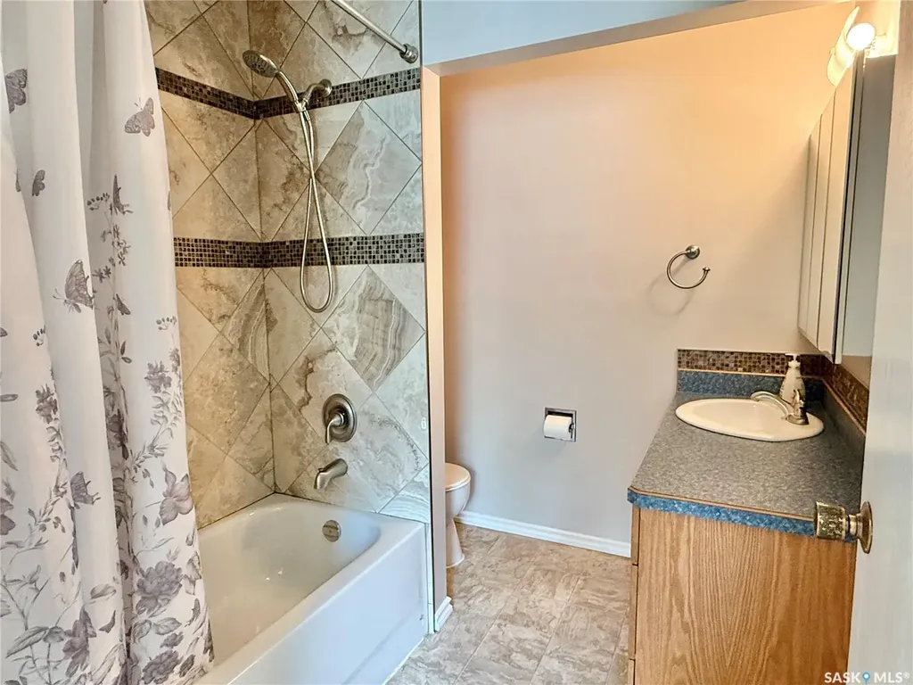 125 2nd Street E Spiritwood SK S0J 2M0