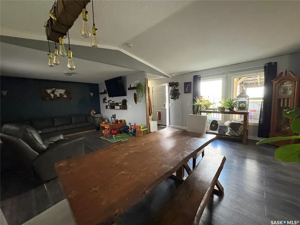 625 Broad Street N Langenburg SK S0A 2A0