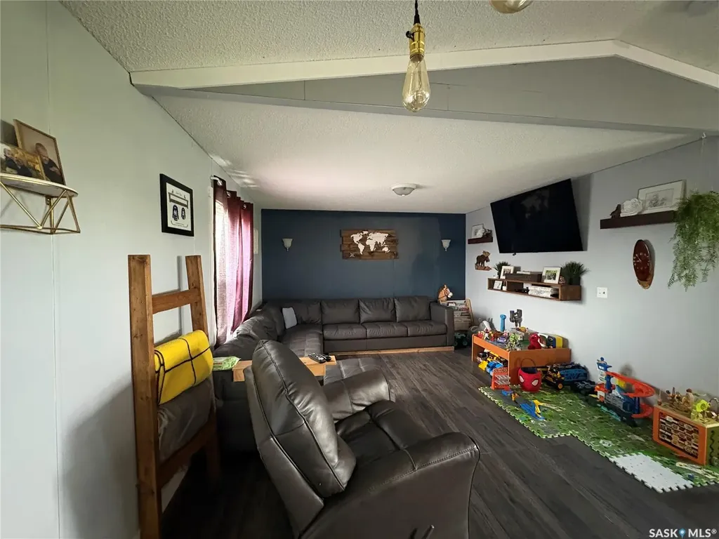 625 Broad Street N Langenburg SK S0A 2A0