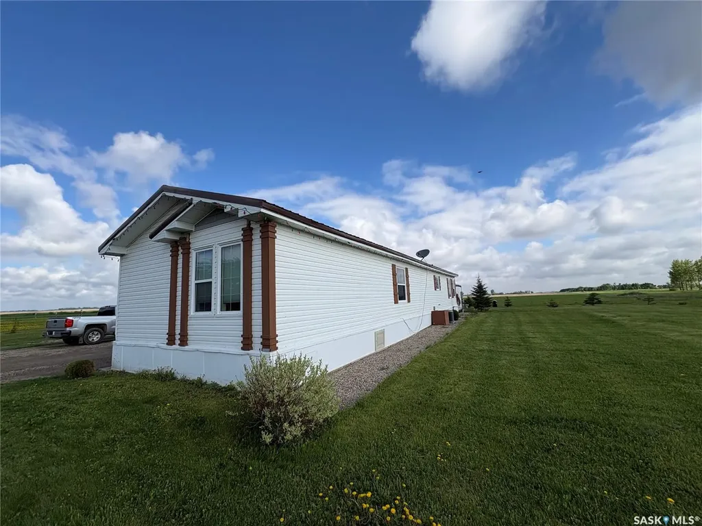 625 Broad Street N Langenburg SK S0A 2A0