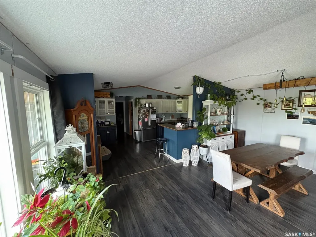 625 Broad Street N Langenburg SK S0A 2A0