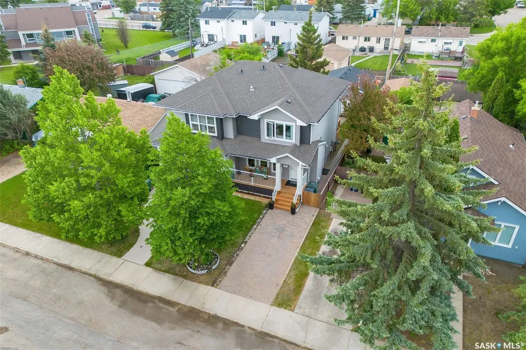 203A Fitzgerald Street Saskatoon SK S7N 2A8