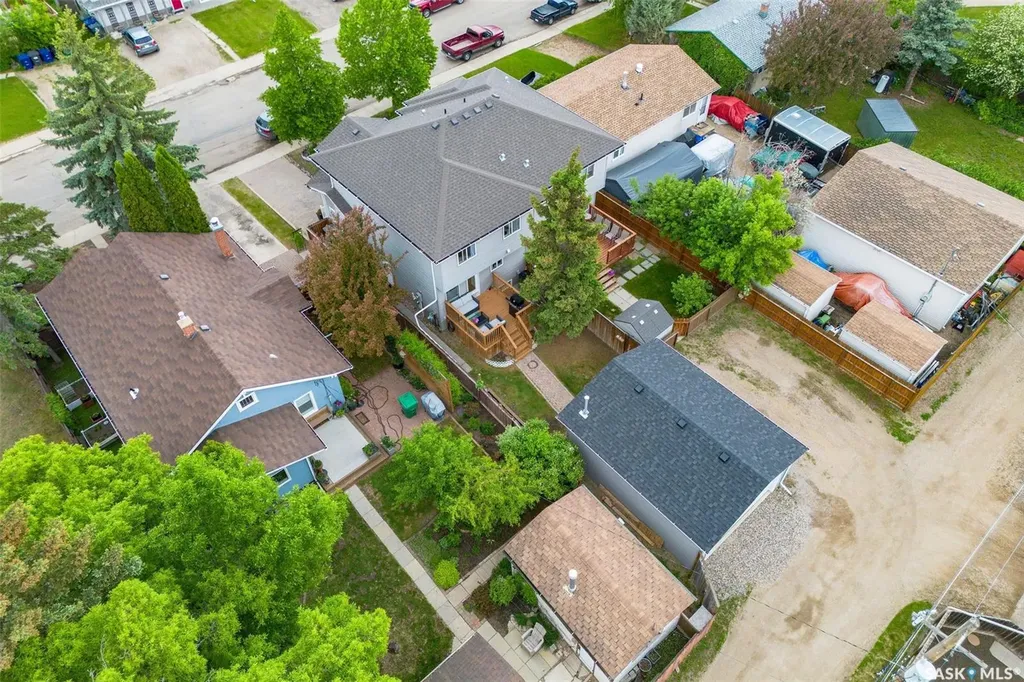 203A Fitzgerald Street Saskatoon SK S7N 2A8