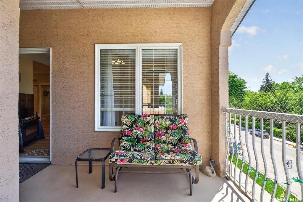 240 Athabasca Street E Moose Jaw SK S6H 0L5