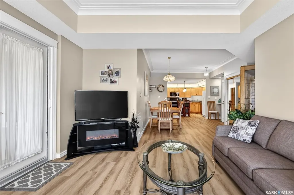 240 Athabasca Street E Moose Jaw SK S6H 0L5