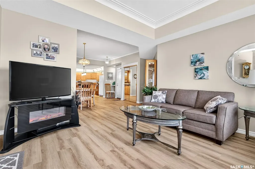 240 Athabasca Street E Moose Jaw SK S6H 0L5