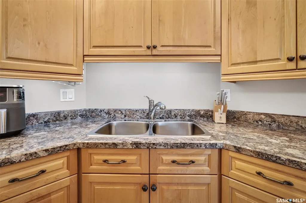240 Athabasca Street E Moose Jaw SK S6H 0L5