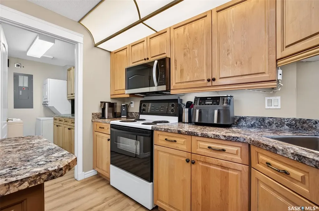 240 Athabasca Street E Moose Jaw SK S6H 0L5