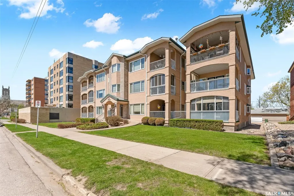 240 Athabasca Street E Moose Jaw SK S6H 0L5