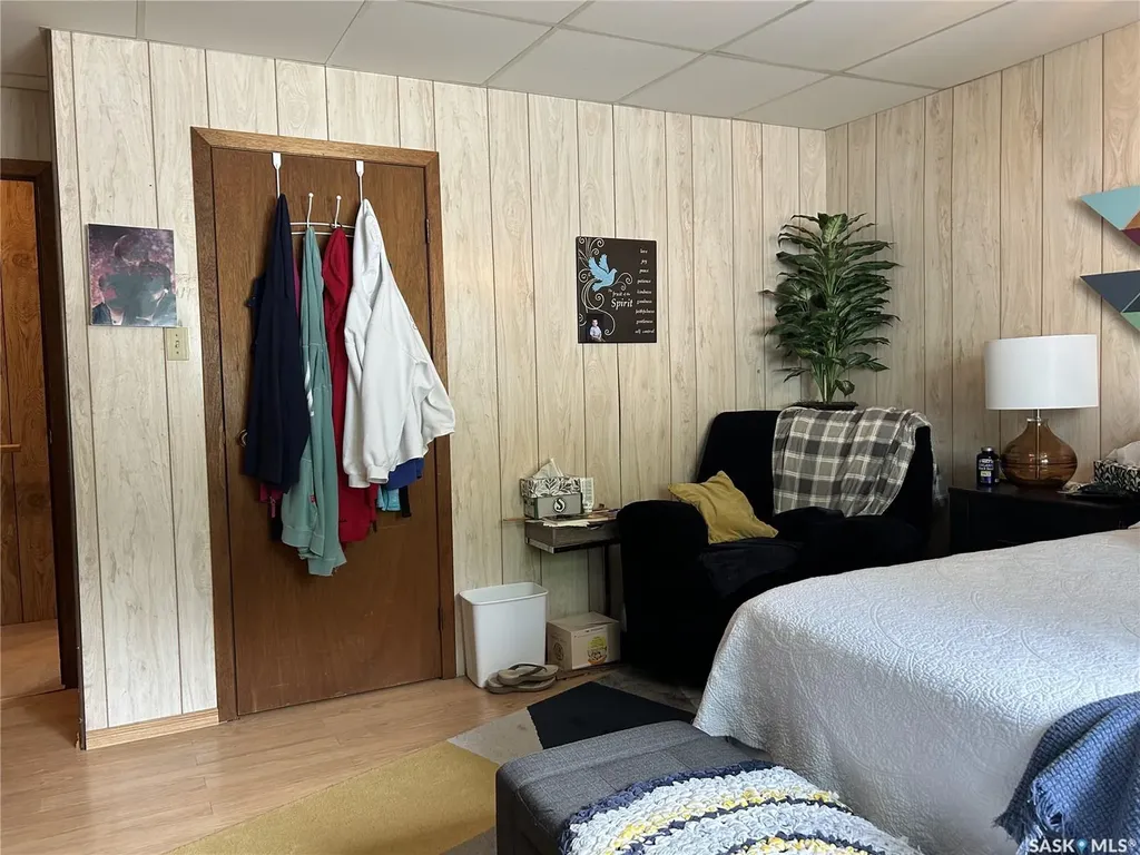 829 King Street Estevan SK S4A 1L2