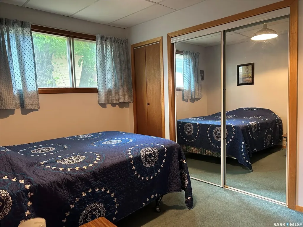 829 King Street Estevan SK S4A 1L2