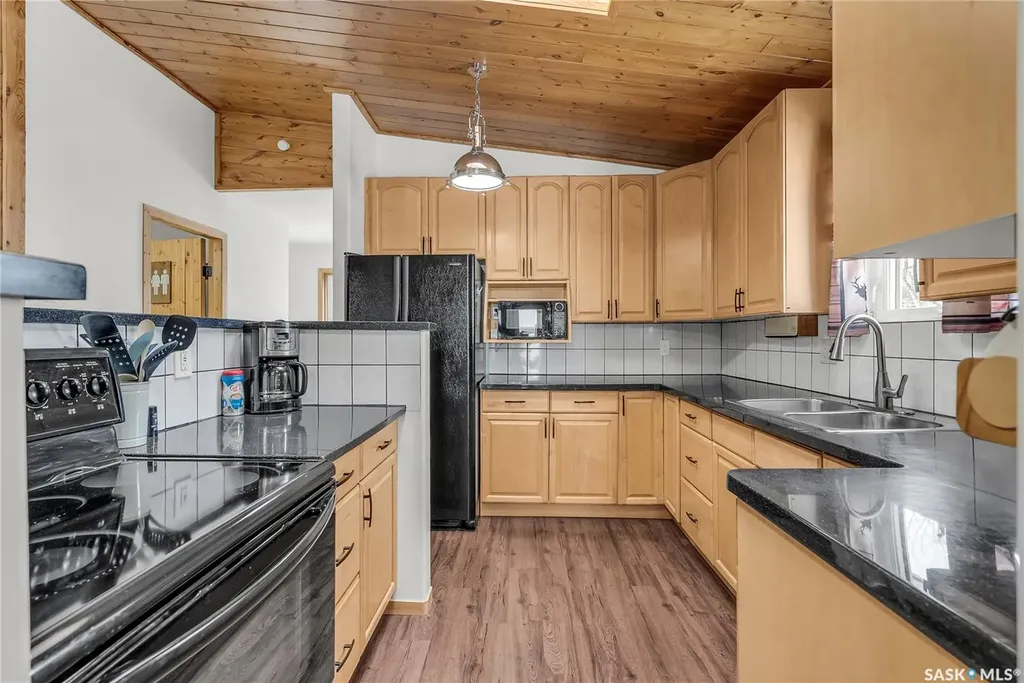 108 Iroquois Drive Iroquois Lake SK S0J 2G0