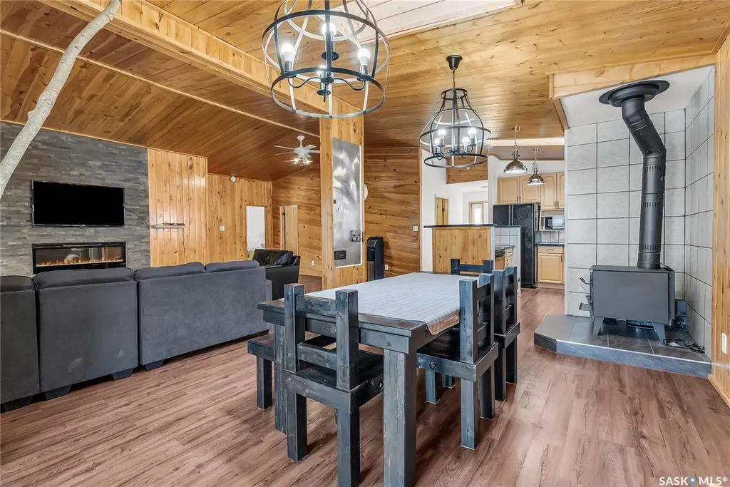 108 Iroquois Drive Iroquois Lake SK S0J 2G0
