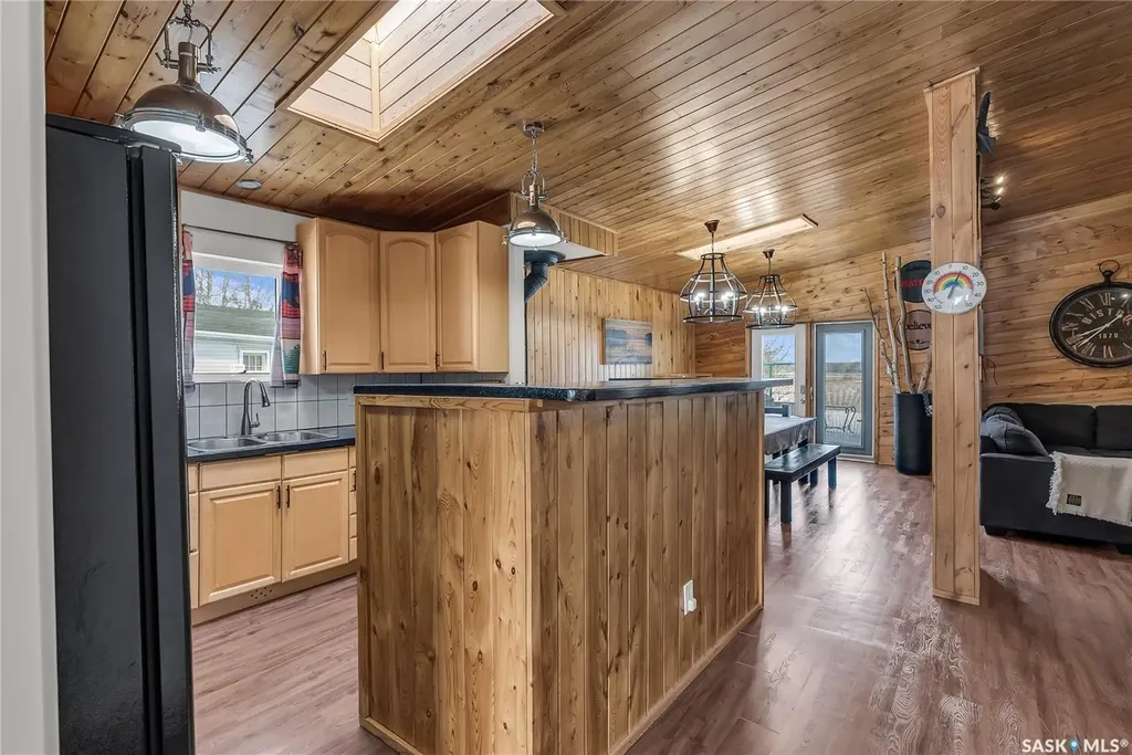 108 Iroquois Drive Iroquois Lake SK S0J 2G0