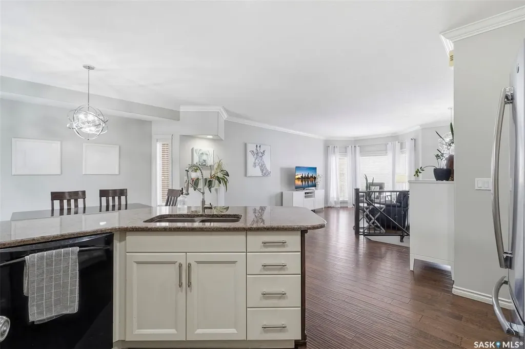 1031 Carr Crescent Saskatoon SK S7S 1L8
