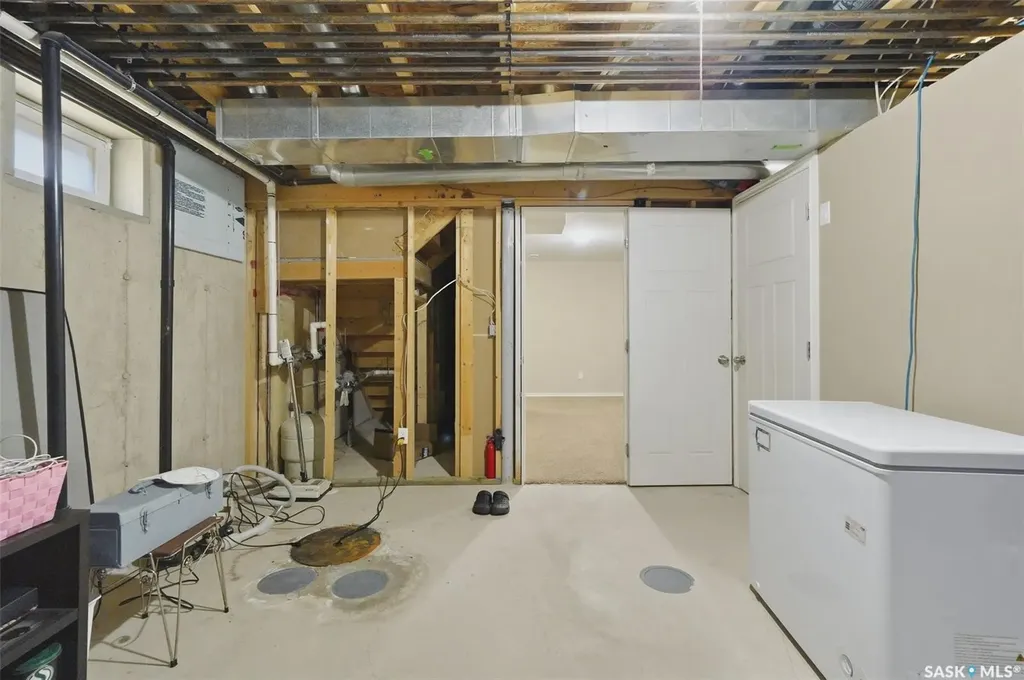 610 Stensrud Road Saskatoon SK S7W 0E5