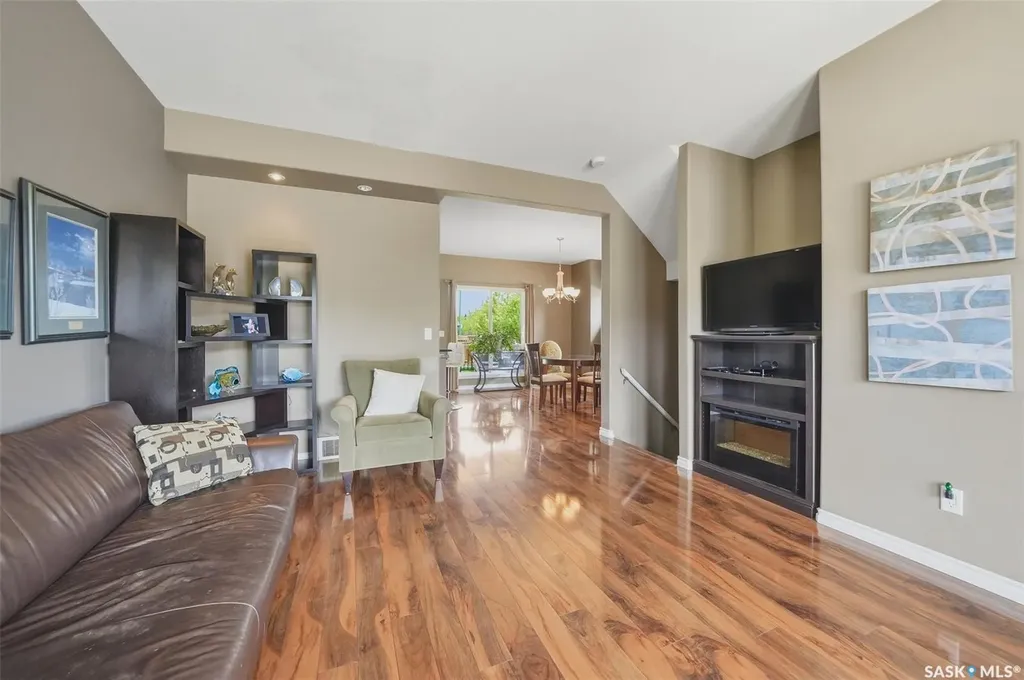 610 Stensrud Road Saskatoon SK S7W 0E5
