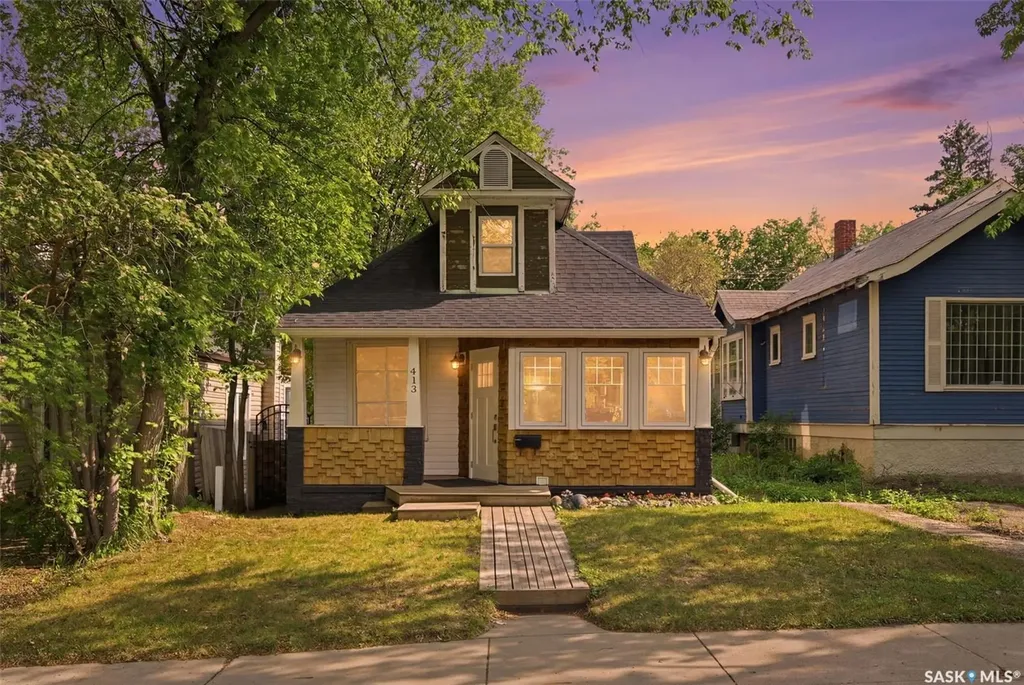 413 26th Street W Saskatoon SK S7L 0J1