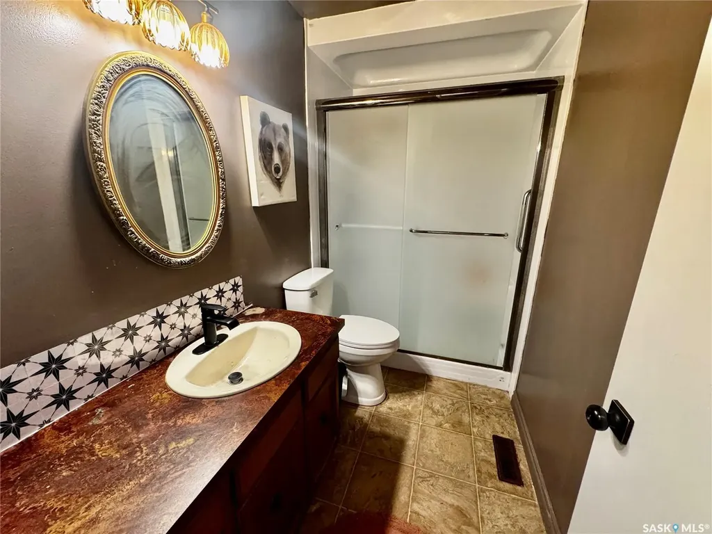 335 Wellington Park Road Yorkton SK S3N 3B5