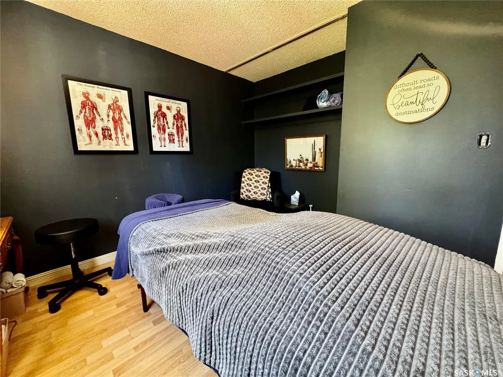 335 Wellington Park Road Yorkton SK S3N 3B5