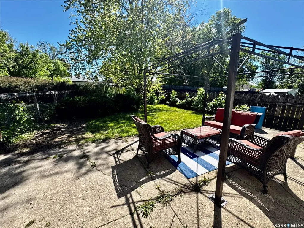 335 Wellington Park Road Yorkton SK S3N 3B5