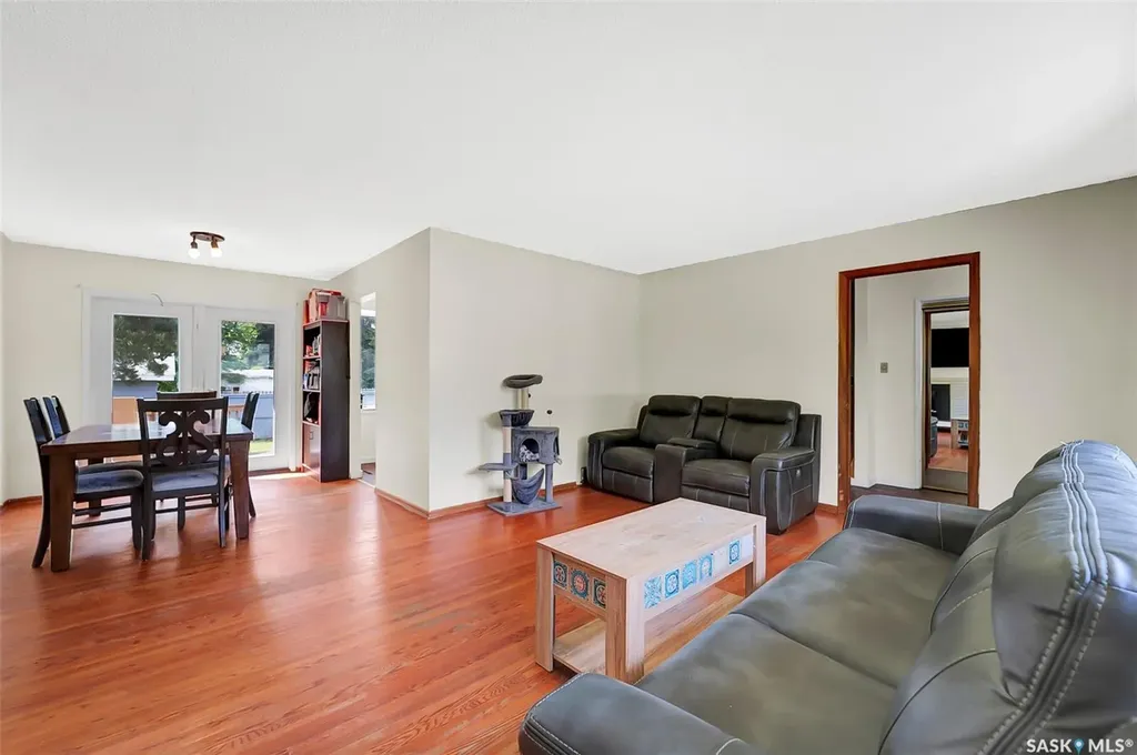 3421 Harrington Street Saskatoon SK S7H 3Y3