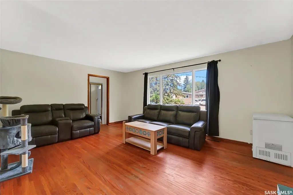3421 Harrington Street Saskatoon SK S7H 3Y3