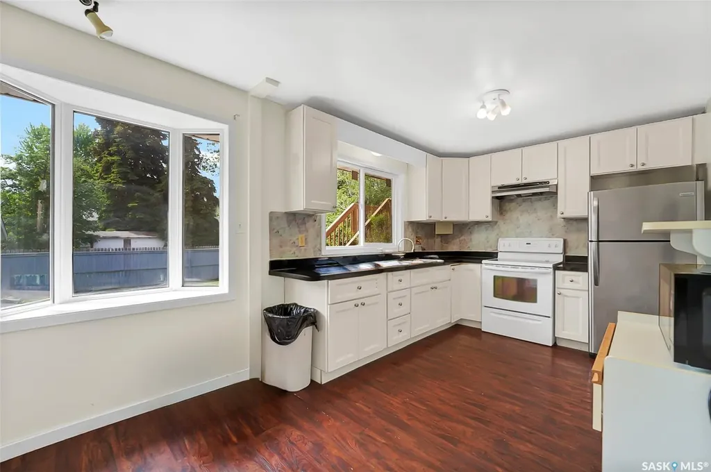3421 Harrington Street Saskatoon SK S7H 3Y3
