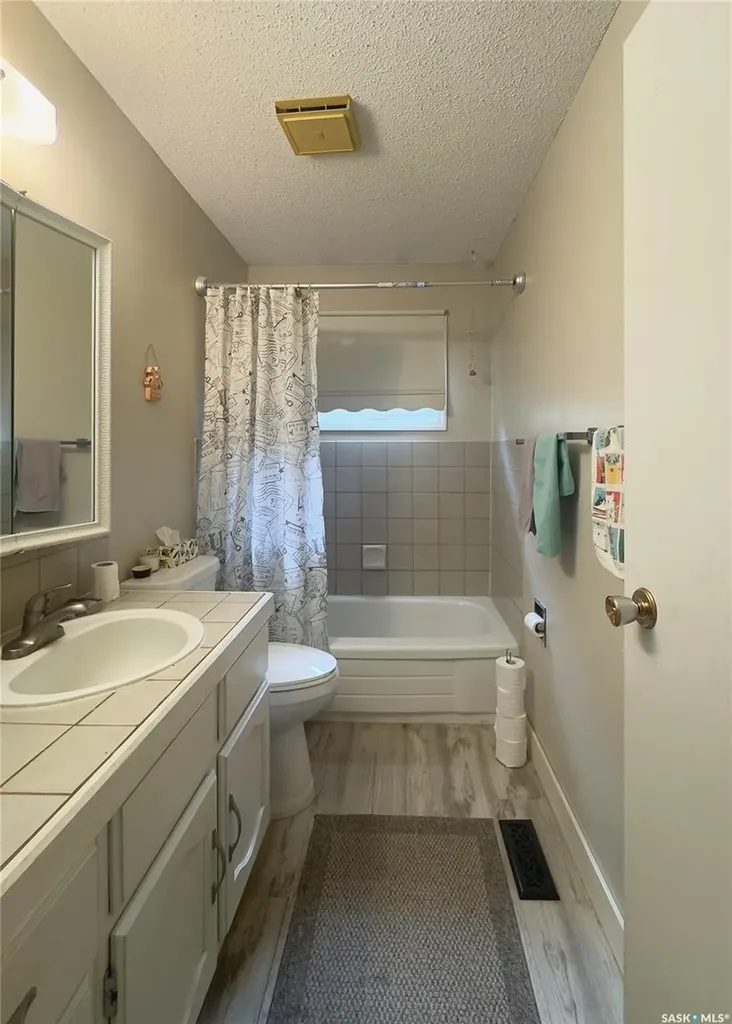 4010 1st Avenue E Waldheim SK S0K 4R0