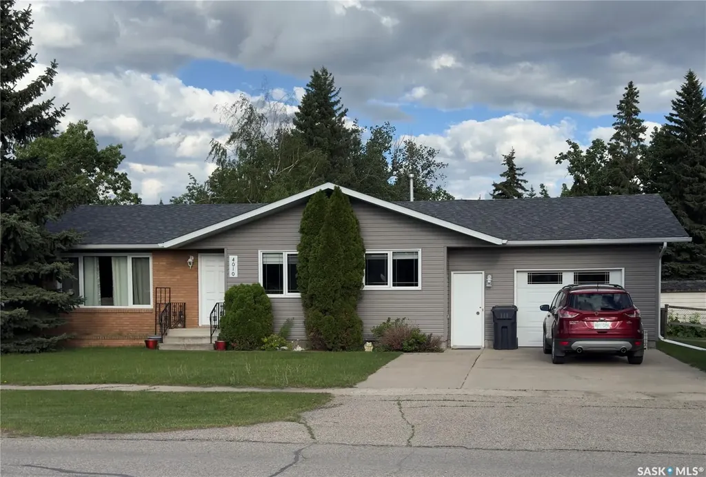 4010 1st Avenue E Waldheim SK S0K 4R0