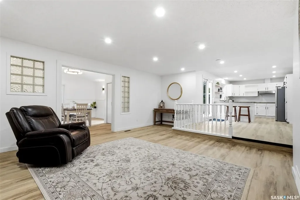 1719 Boyd Street E Regina SK S4V 1S5