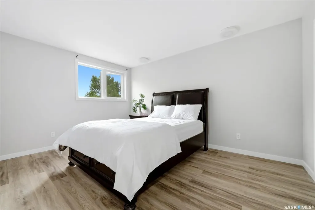 1719 Boyd Street E Regina SK S4V 1S5