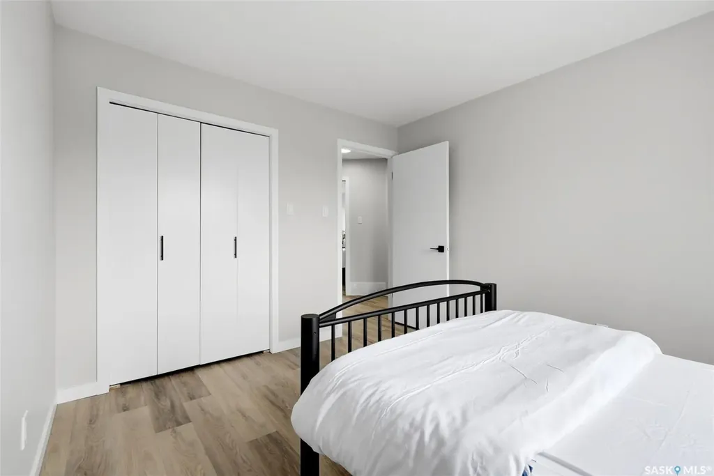 1719 Boyd Street E Regina SK S4V 1S5