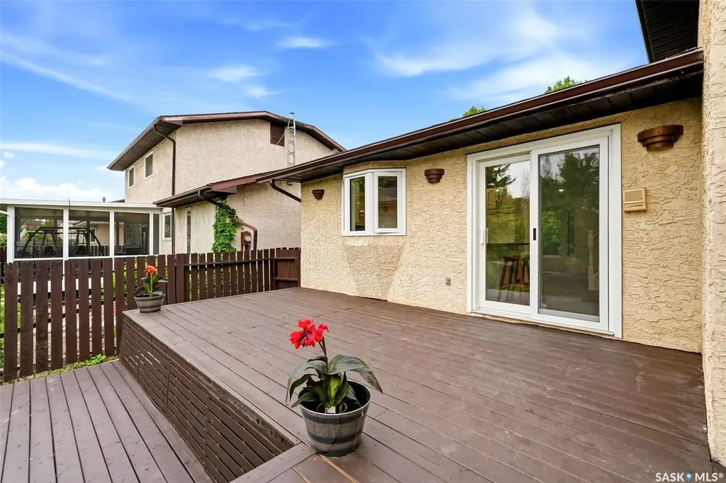 1719 Boyd Street E Regina SK S4V 1S5