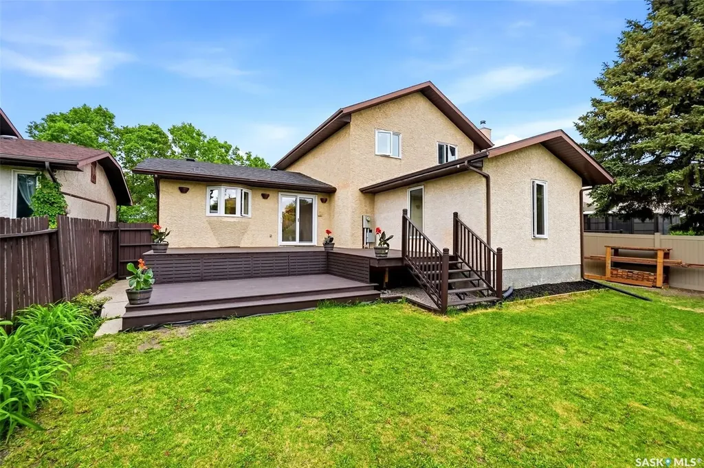 1719 Boyd Street E Regina SK S4V 1S5