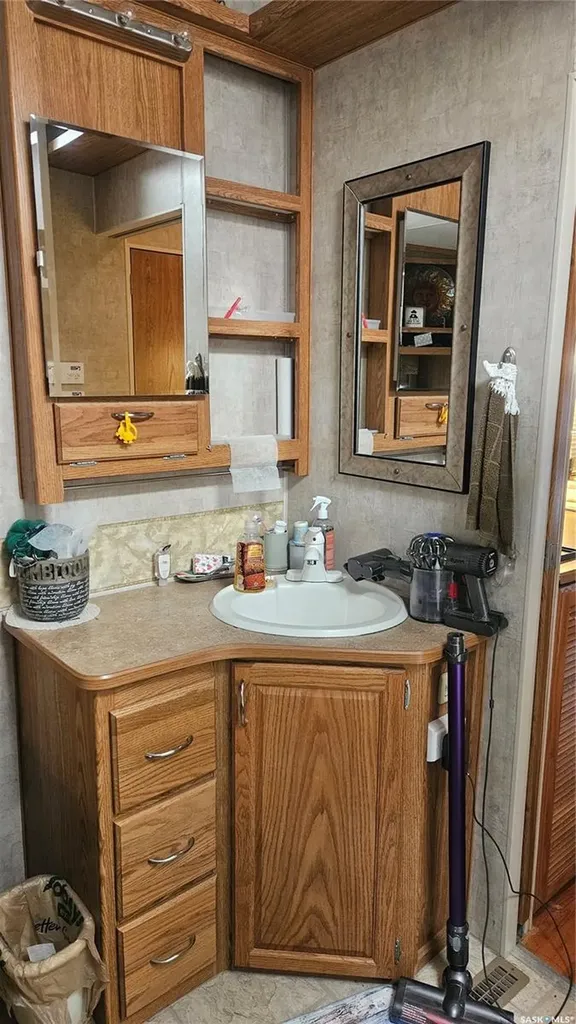 Rural Address Wakaw Lake SK S0K 4P0