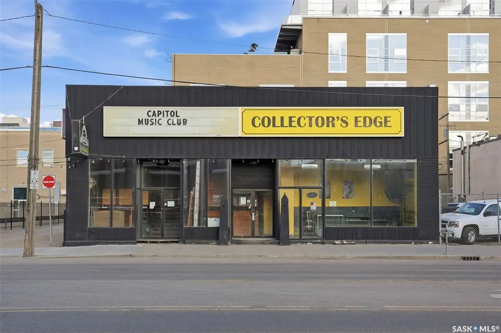 244 1st Avenue N Saskatoon SK S7K 1X1